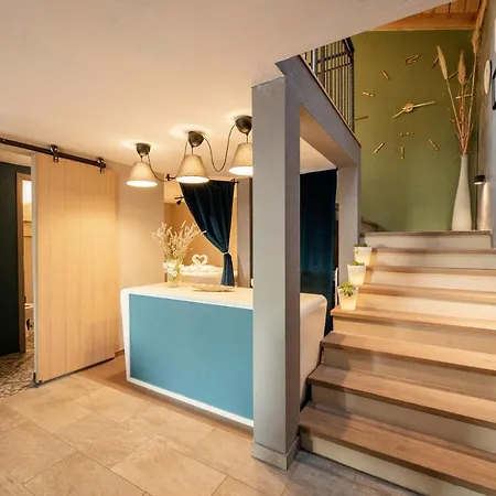 Boutique Mali Pariz Panzió