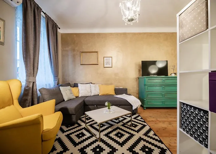 Boutique Mali Pariz B&B Grižane
