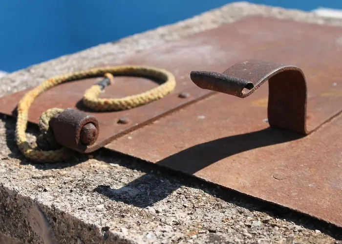 Boutique Mali Pariz 4* Grižane