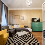 Boutique Mali Pariz Panzió Grižane