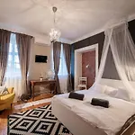 Boutique Mali Pariz 3*
