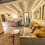 Bed & Breakfast Boutique Mali Pariz Grižane