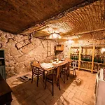 Bed & Breakfast Boutique Mali Pariz 3*