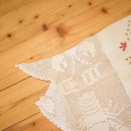 Boutique Mali Pariz ベッド・アンド・ブレックファスト 4*