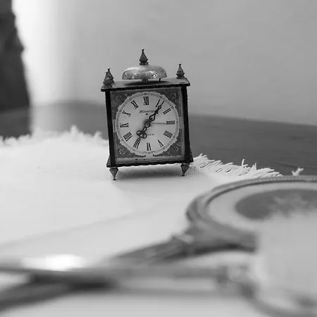 ベッド・アンド・ブレックファスト Boutique Mali Pariz 4*