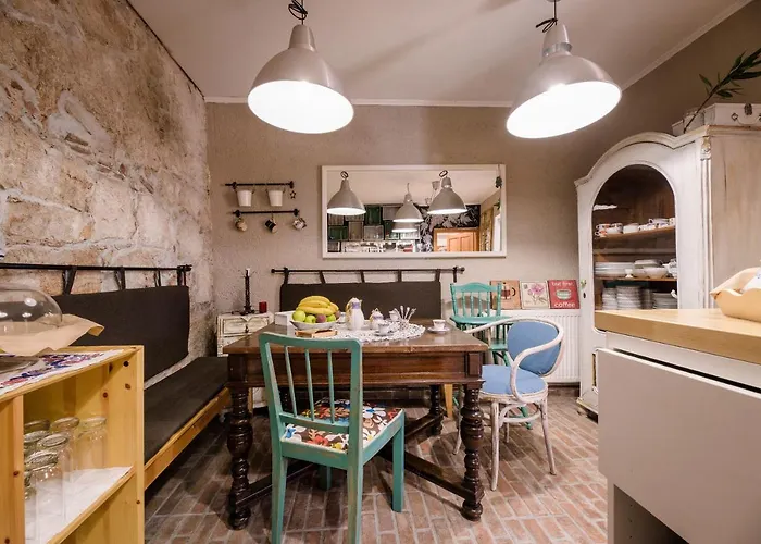 Bed & Breakfast Boutique Mali Pariz 4*