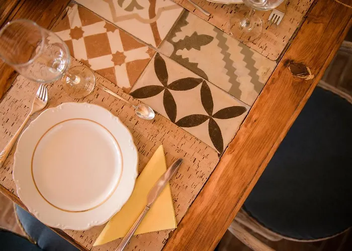 Boutique Mali Pariz Grižane